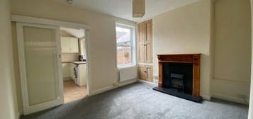 2 bedroom terraced house