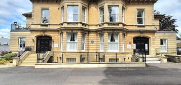 Flat for sale in Chipping Norton, Oxfordshire OX7