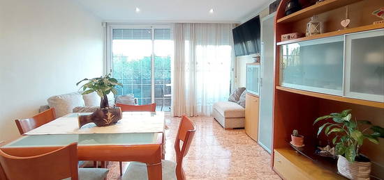 Piso en venta en Rambla, Santa Perpètua de Mogoda