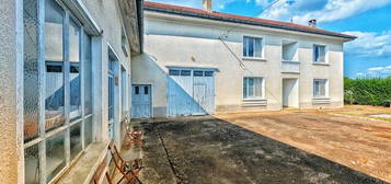 Maison 4 pièces 150 m², Appartement, Hangar, Atelier, Terrains de 1,1 ha