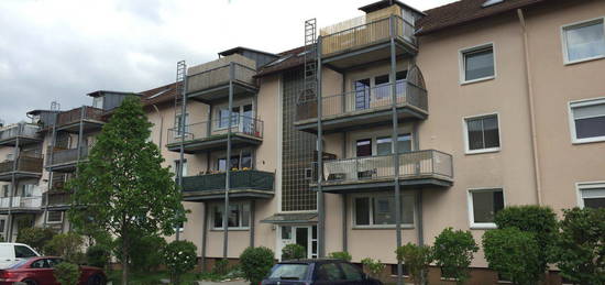 3-Zimmer Wohnung mit Balkon und Stellplätzen am Bindlacher Berg