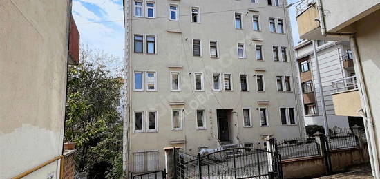 ŞEHİR MERKEZİNDE 3+1 SATILIK FIRSAT DAİRE