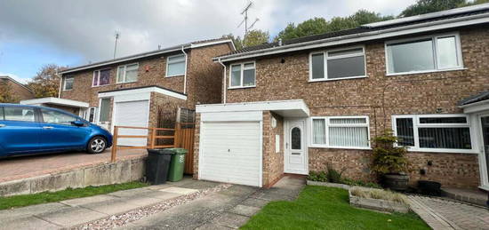 3 bedroom semi-detached house