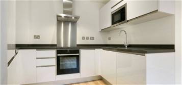 Flat to rent in Number One Bristol, Lewins Mead, Bristol BS1