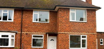 5 bed terraced house to rent