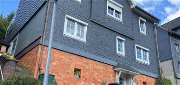 Mehrfamilienhaus mit 3 Wohneinheiten in ruhiger Lage in Lauscha