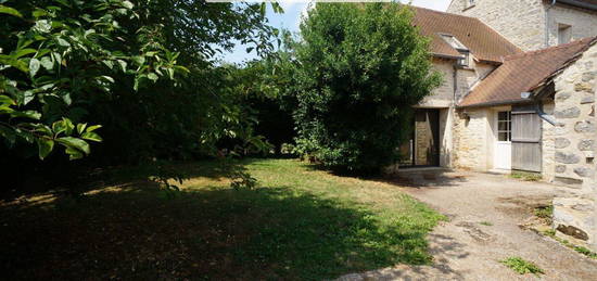 Maison de village  à louer, 3 pièces, 2 chambres, 82 m²