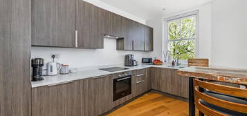 Flat for sale in Kings Gardens, West Hampstead, London NW6