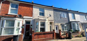 Terraced house to rent in Essex Road, Southsea PO4