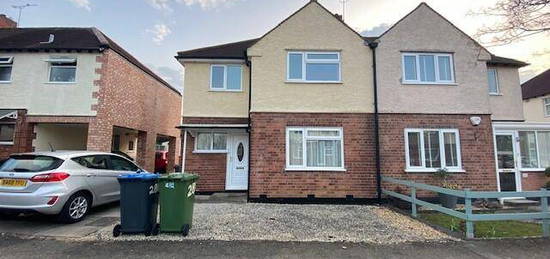 3 bedroom semi-detached house