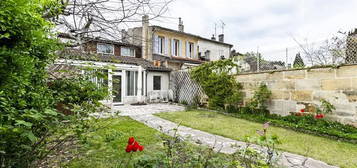 Maison  à vendre, 8 pièces, 5 chambres, 130 m²