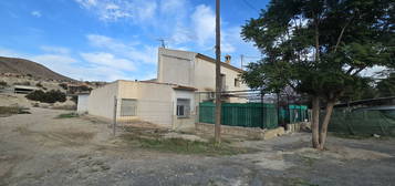 Casa o chalet independiente en venta en  ferrocarril s/n