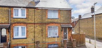 2 bed end terrace house for sale