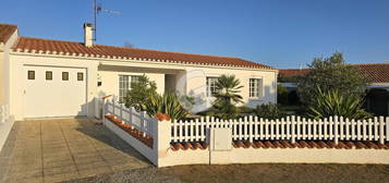 MAISON 4 PIECES 76 m2 A VENDRE LONGEVILLE SUR MER