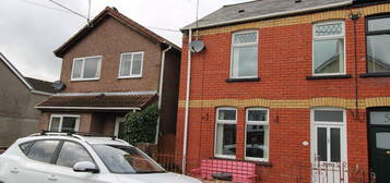 3 bed property for sale