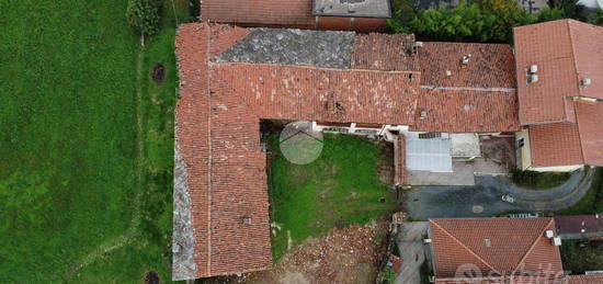 CASA SEMINDIPENDENTE A GIAVENO