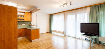 Byt 1+kk, 44 m², Holubinková, Praha