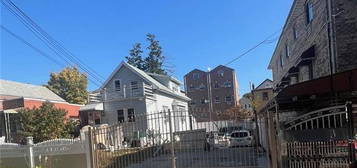 3032 Bouck Avenue, Bronx, NY 10469