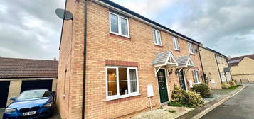 3 bedroom semi-detached house