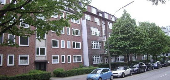 Schöne, helle 3,5 Zimmer mit Balkon und Loggia in Hamburg-Eppendorf