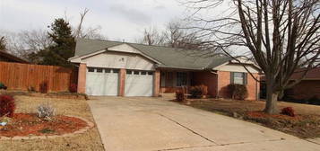 1713 Rolling Stone Dr, Norman, OK 73071