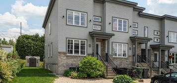 37, Rue Armande-Biron
                        Sherbrooke (Brompton/Rock Forest/Saint-Élie/Deauville)
