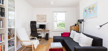 2 bed flat to rent