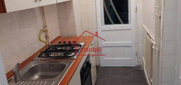 Apartament 2 camere decomandate, Plopilor