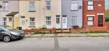 Terraced house for sale in Crown Street West, Lowestoft, 1 NR32