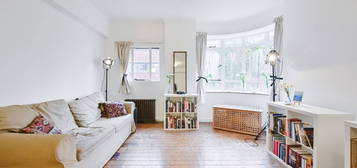 Flat for sale in University Street, Bloomsbury, London WC1E