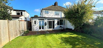 3 bedroom semi-detached house for sale