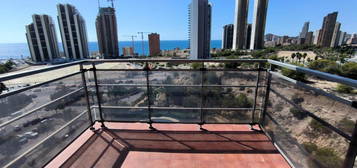 Apartamento en venta en Via Parque