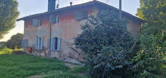 Casale/cascina in vendita in via Sarasina 3 s.n.c