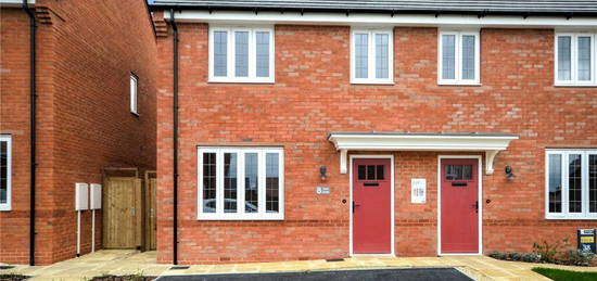 3 bedroom semi-detached house