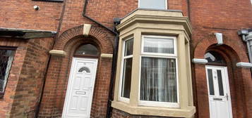 2 bedroom terraced house