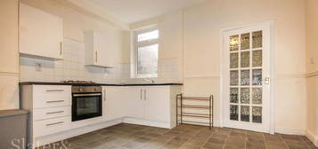 2 bedroom terraced house