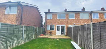 3 bed end terrace house to rent