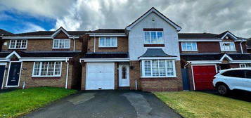 4 bed detached house to rent