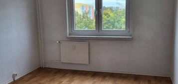 Kautionsfrei! Sofort verfügbare 2 -Raumwohnung mit Badewanne und Balkon!