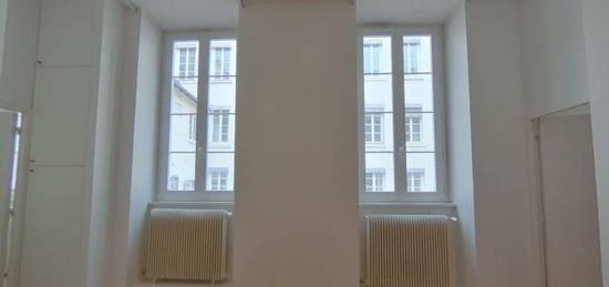 Location appartement 3 pièces 49 m²