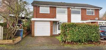 3 bedroom semi-detached house to rent