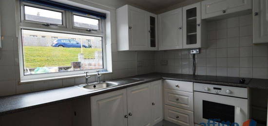 Terraced house to rent in Brynhyfryd, Pontlottyn, Bargoed CF81