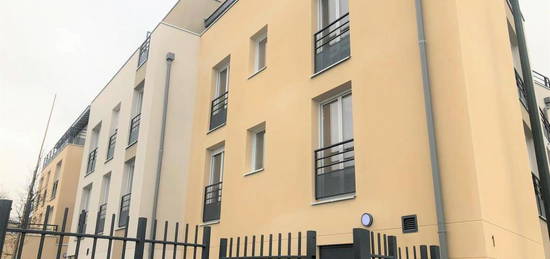 Appartement  à louer, 3 pièces, 2 chambres, 61 m²