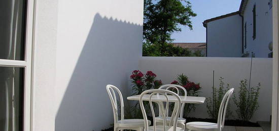 Charmant studio de plain-pied pour 2 personnes à Saint Martin-de-Ré