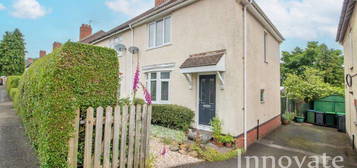 3 bed semi-detached house for sale