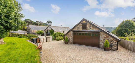 4 bed barn conversion for sale