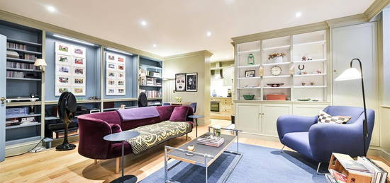 Flat for sale in Whittington House, Collage Hill, London EC4R