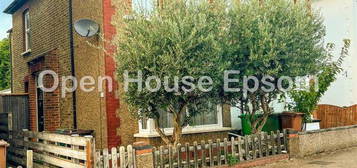 3 bedroom semi-detached house