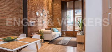 Apartamento en venta en El Poble Sec - Parc de Montjuïc