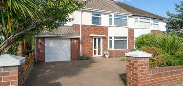 4 bedroom semi-detached house for sale